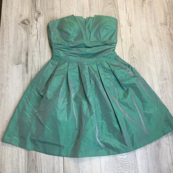 Belle by Oasis Other - belle By Oasis Light Green Short Dress Size 10